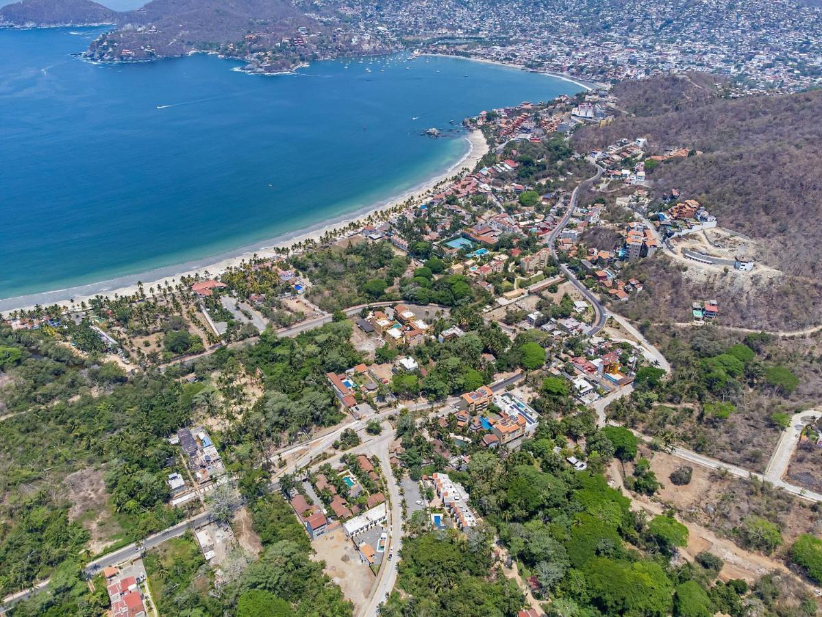 Hotel Casa Victoria Сиуатанехо Екстериор снимка